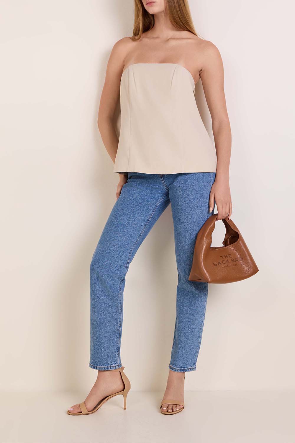 חולצת סטרפלס